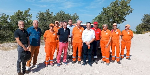 Visite de M. Le préfet à la vigie de Pernes